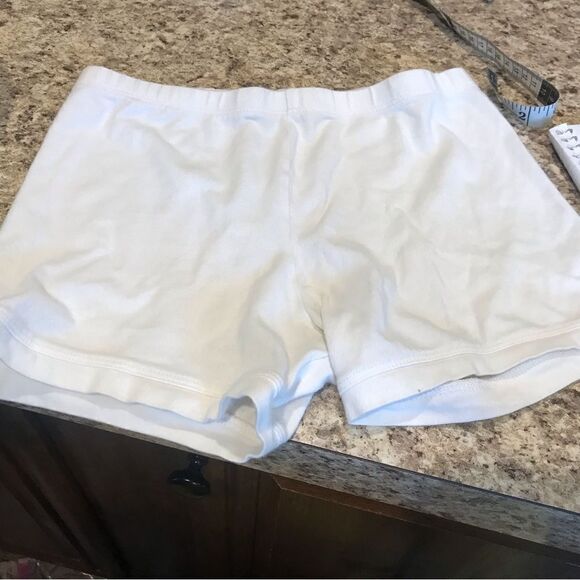 Girls  Cart wheel shorts bundle of 3 children’s place - Picture 4 of 6